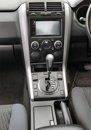 H819 Inside 300